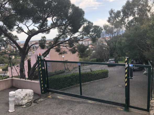 Cannes-la-Bocca : dépannage d'un portail coulissant